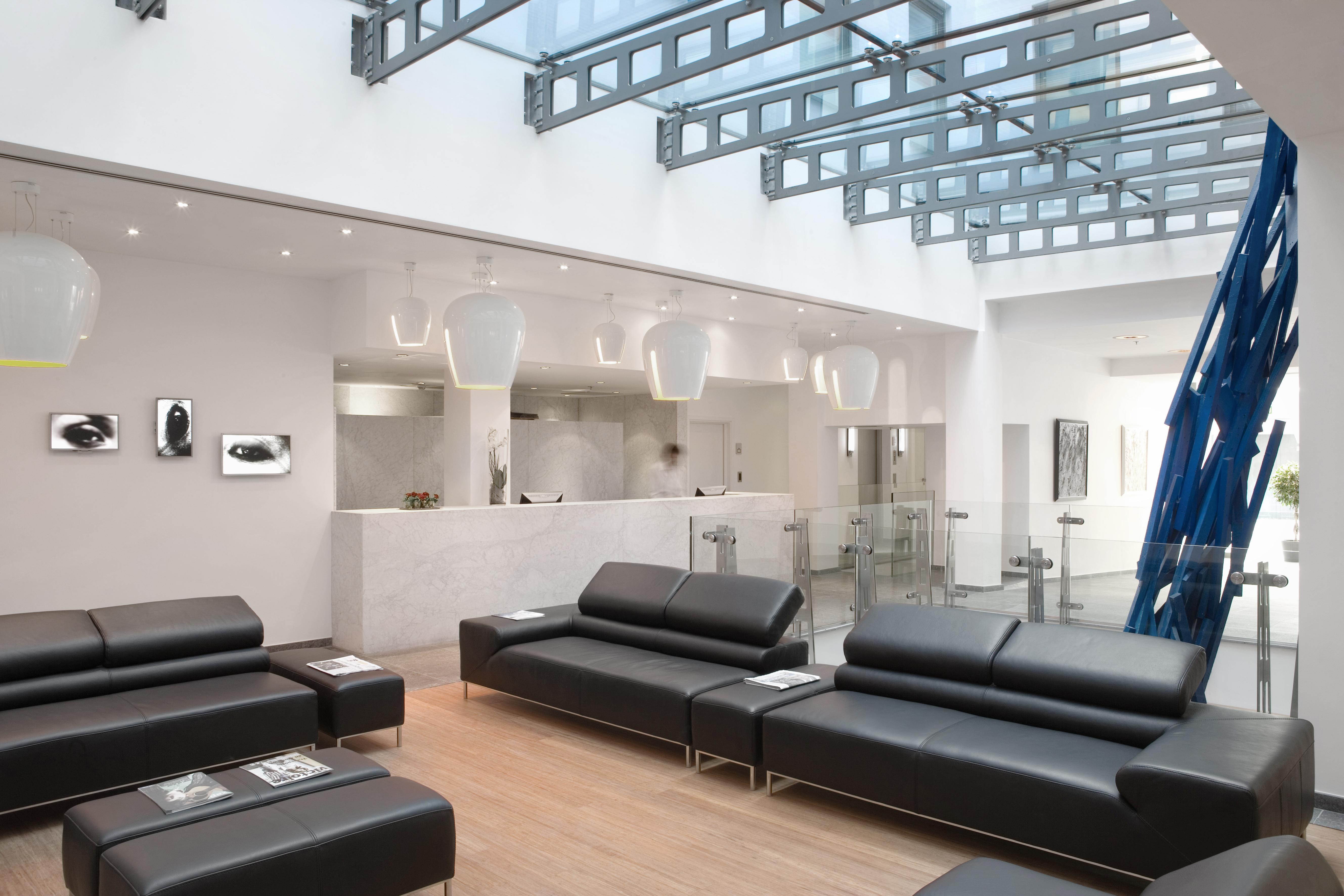 Hotel Aqua By Happyculture Saint-Gilles Interior photo