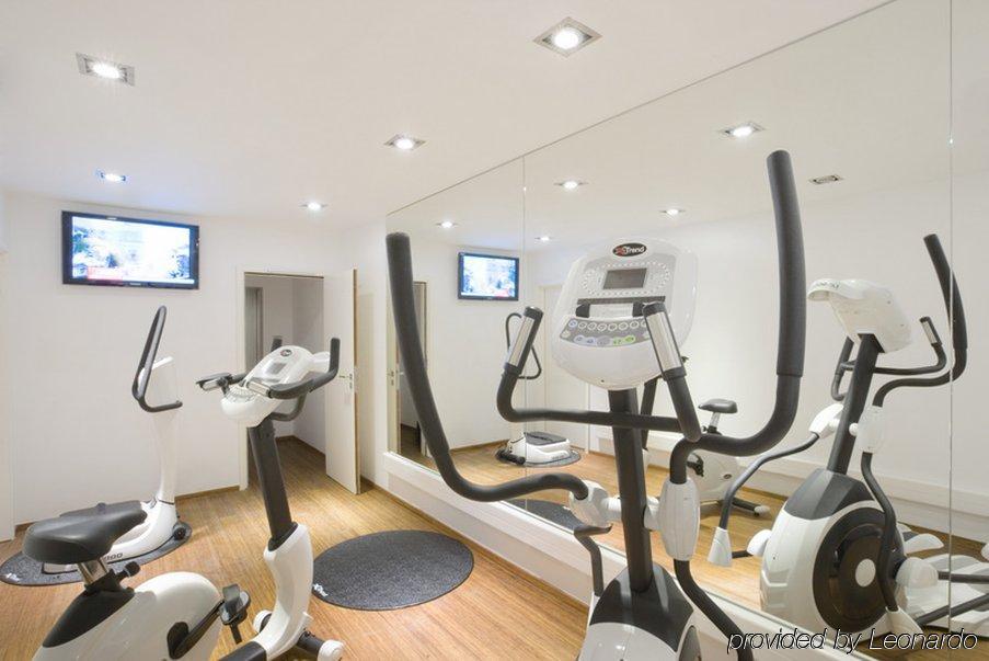 Hotel Aqua By Happyculture Saint-Gilles Facilities photo